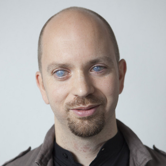 Portraitfoto von Dr. Carsten Bender