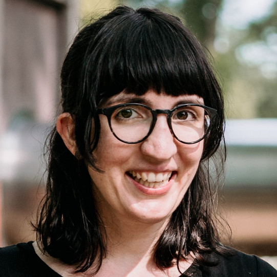 Portraitfoto von Laura Bühner