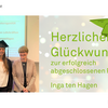 Foto von vier Wissenschaftlerinnen, darunter Fani Lauermann und Inga ten Hagen bei ihrer Disputation